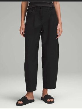 Lululemon City Sleek barrel leg pants